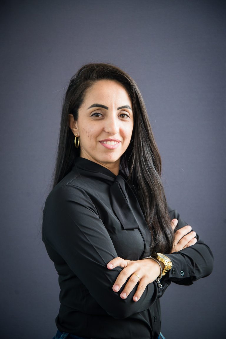 DRA MARCIENE COSTA